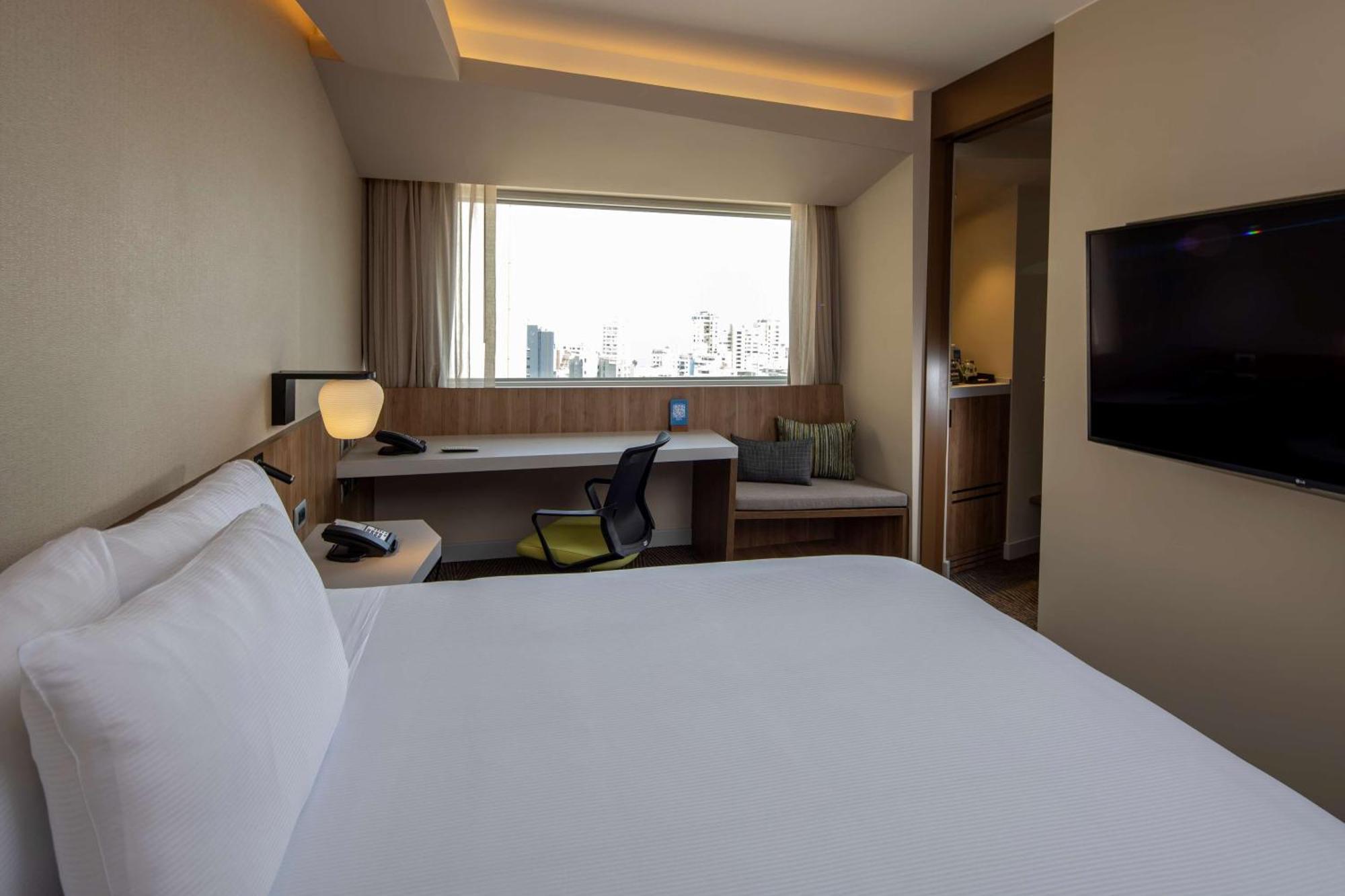 Hilton Garden Miraflores Hotel 4*
